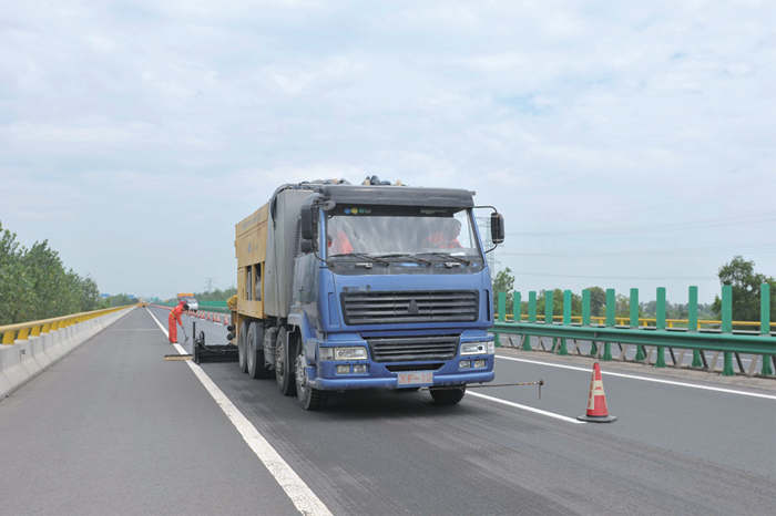 嵌入式微表處技術(shù)